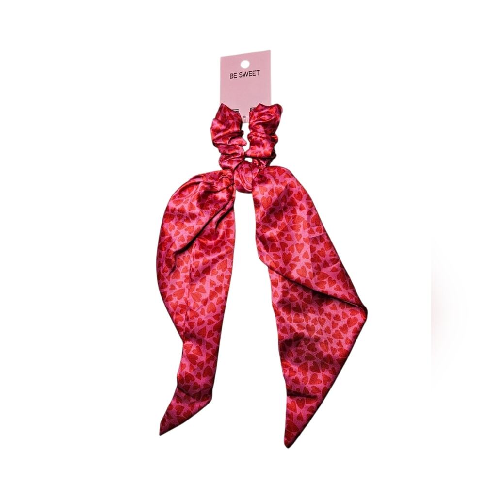 NWT Women's Pink Hair Scrunchie - OS